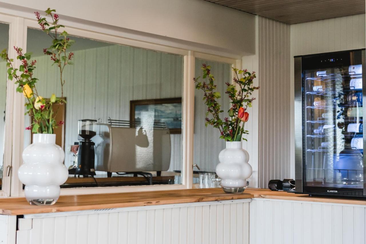 Straendhus Bed&Breakfast Hasselberg  Ngoại thất bức ảnh