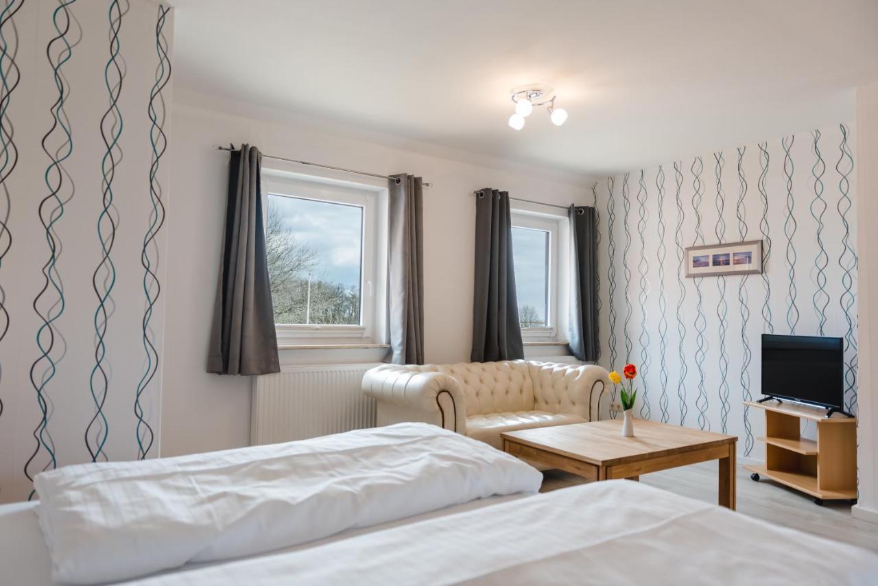 Straendhus Bed&Breakfast Hasselberg  Ngoại thất bức ảnh