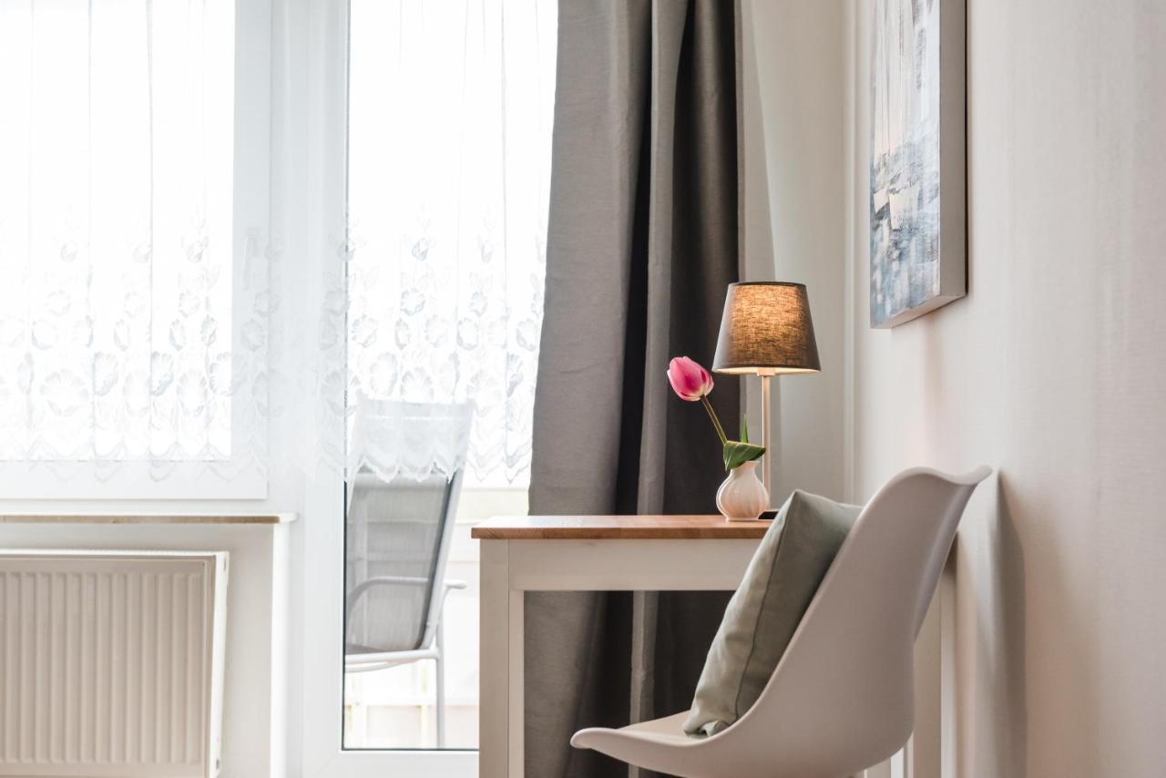 Straendhus Bed&Breakfast Hasselberg  Ngoại thất bức ảnh